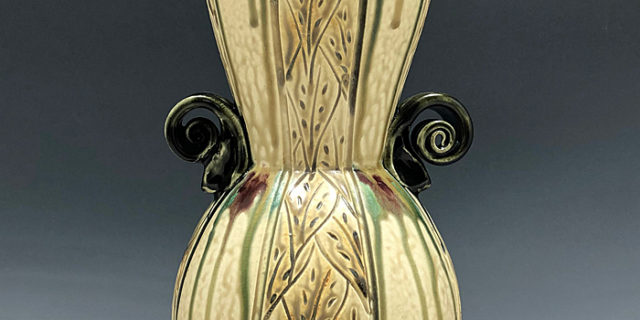 Black and Tan Medium Vase